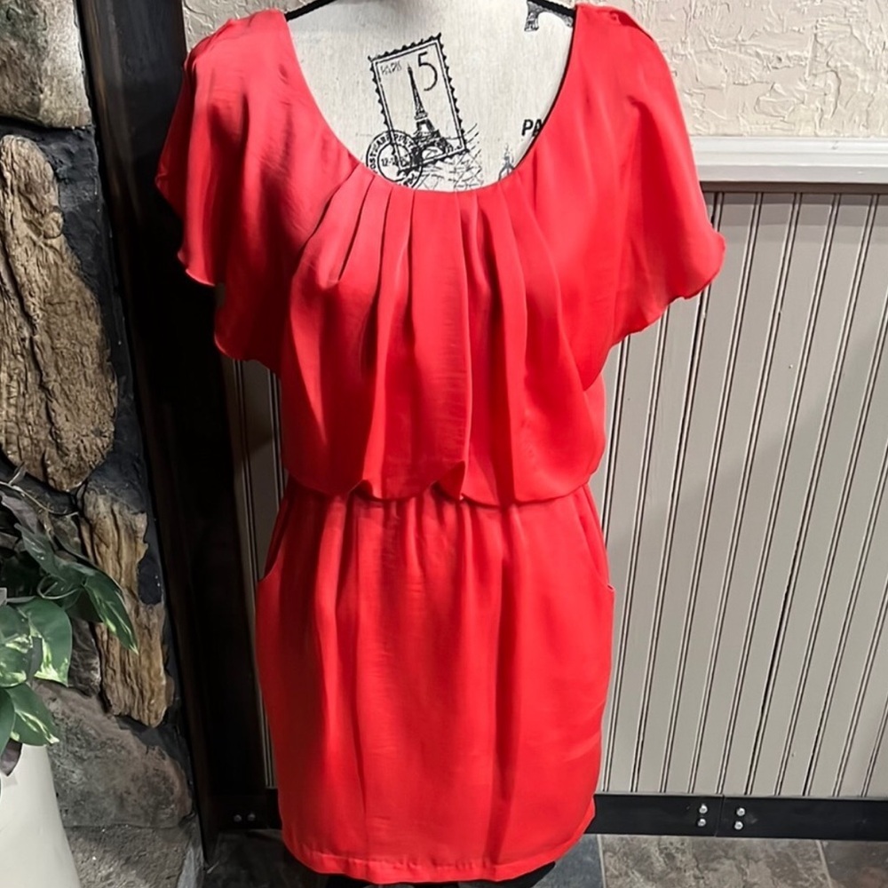Elegant Red Mini Dress